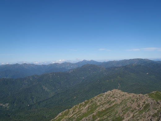 至仏山頂