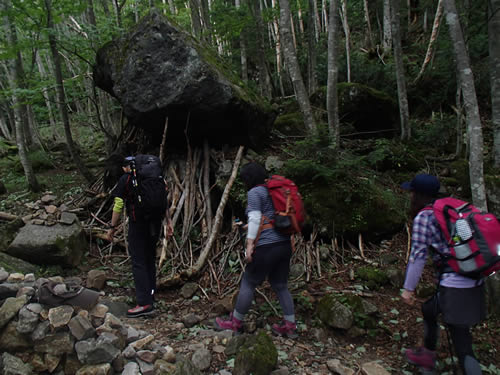 登山道