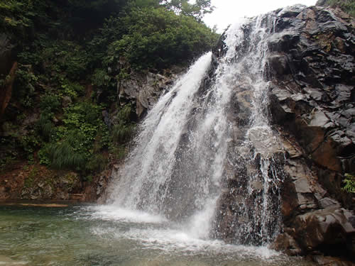 宝川ナルミズ沢