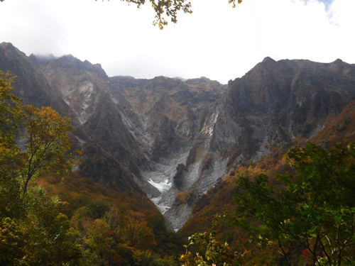 一ノ倉岩壁