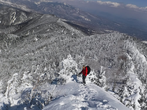 四阿山