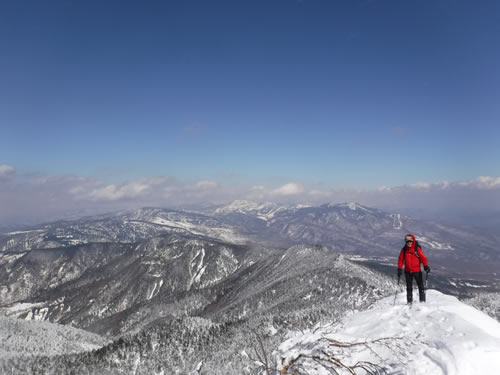 四阿山