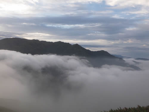 朝日岳。