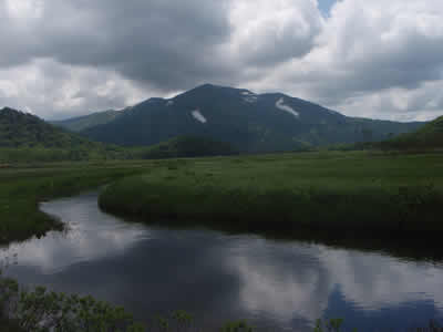 至仏山